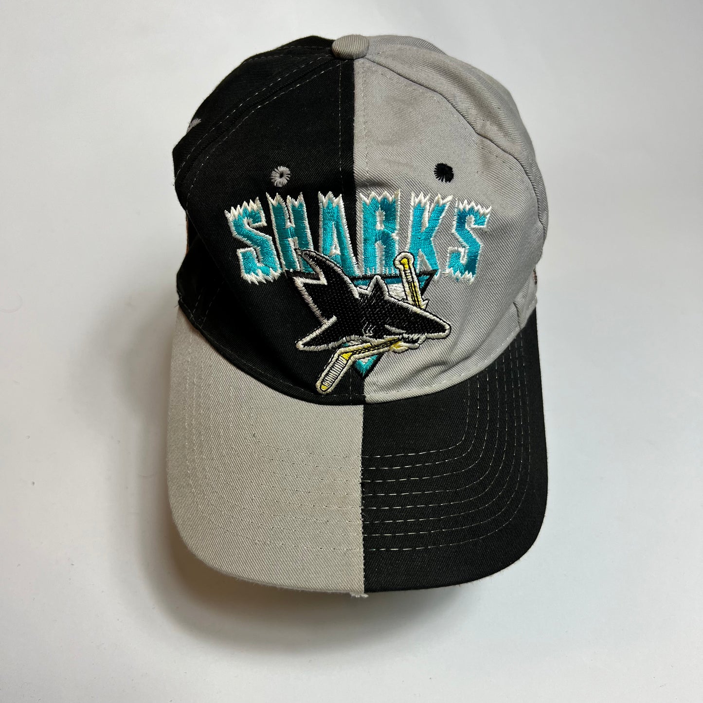 Vintage San Jose Sharks Hockey Snapback Cap - Cats on Stacks VNTG