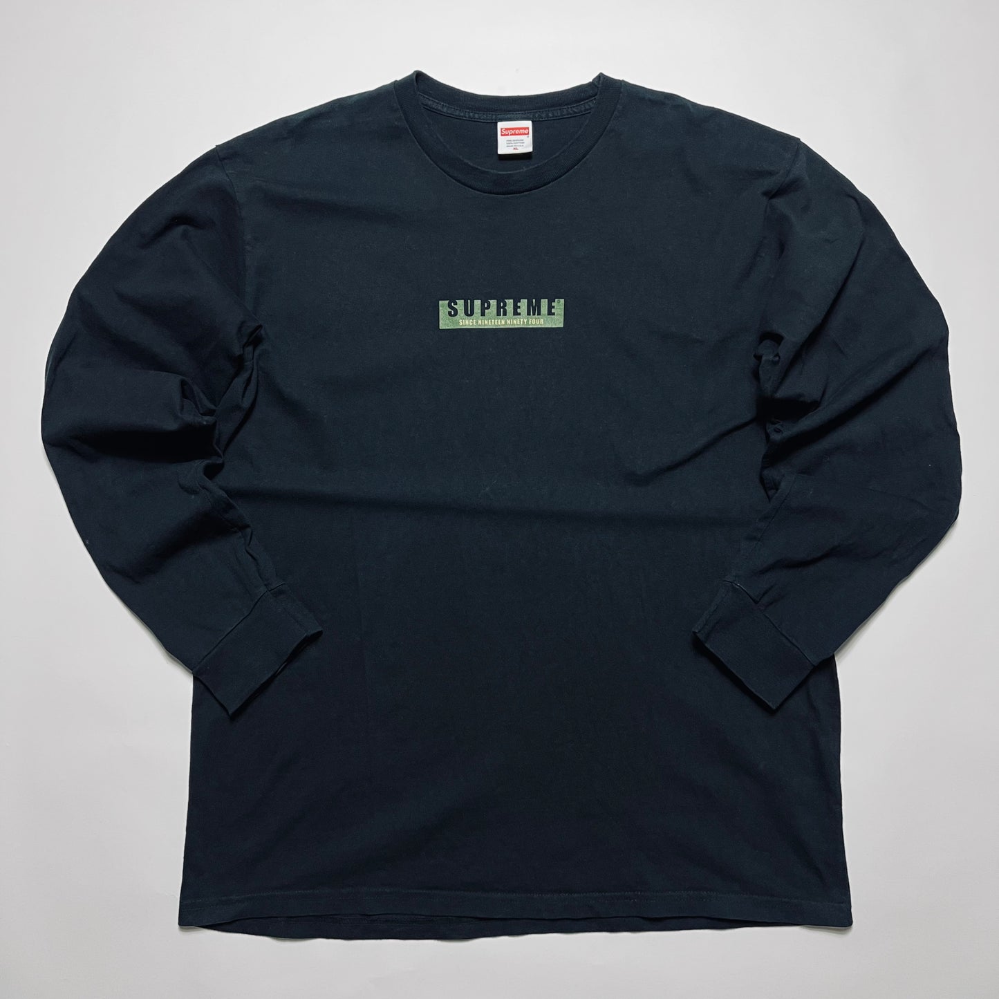 Supreme 1994 Black Longsleeve Shirt XL - Cats on Stacks VNTG