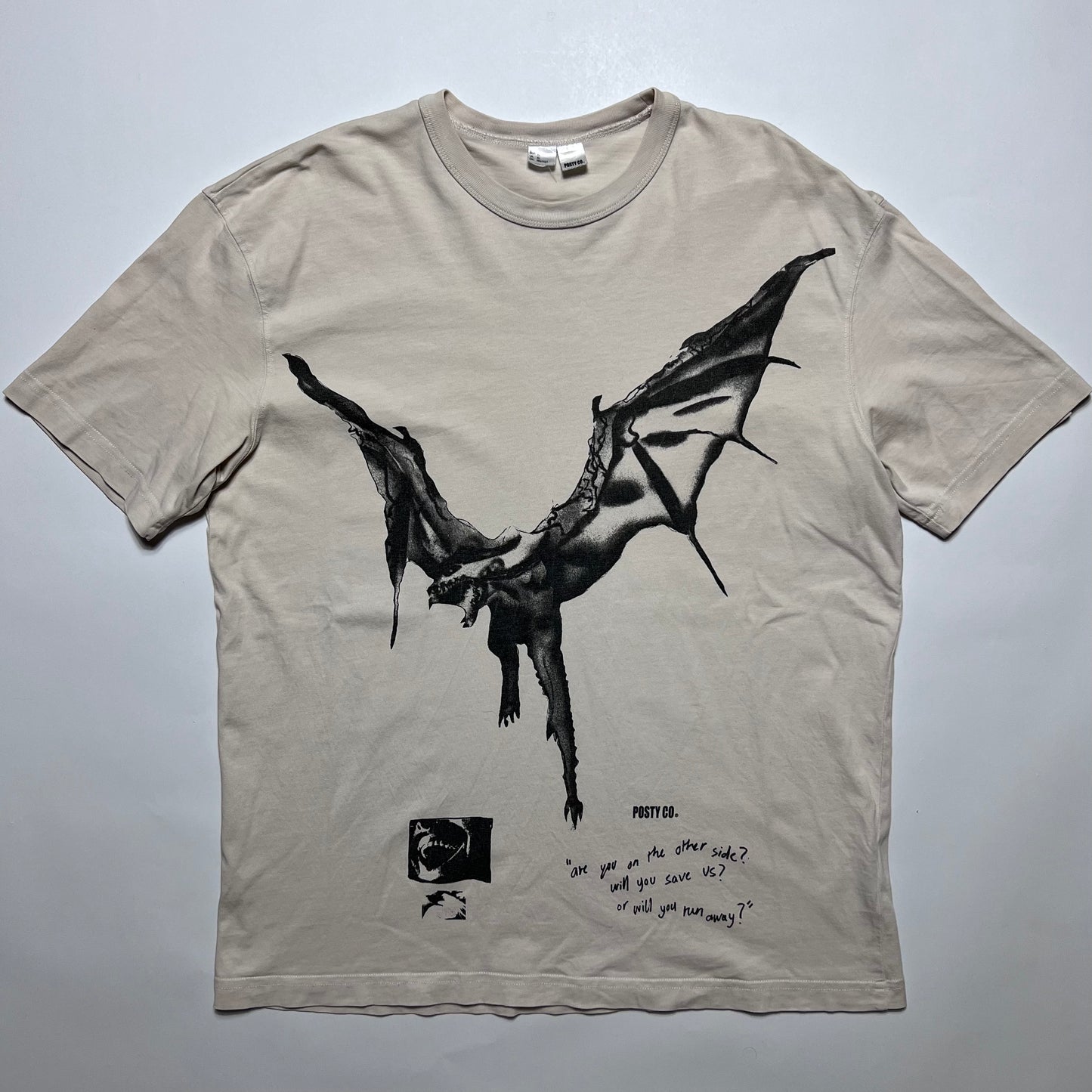 Post Malone Dragon Posty Co. T-Shirt L - Cats on Stacks VNTG