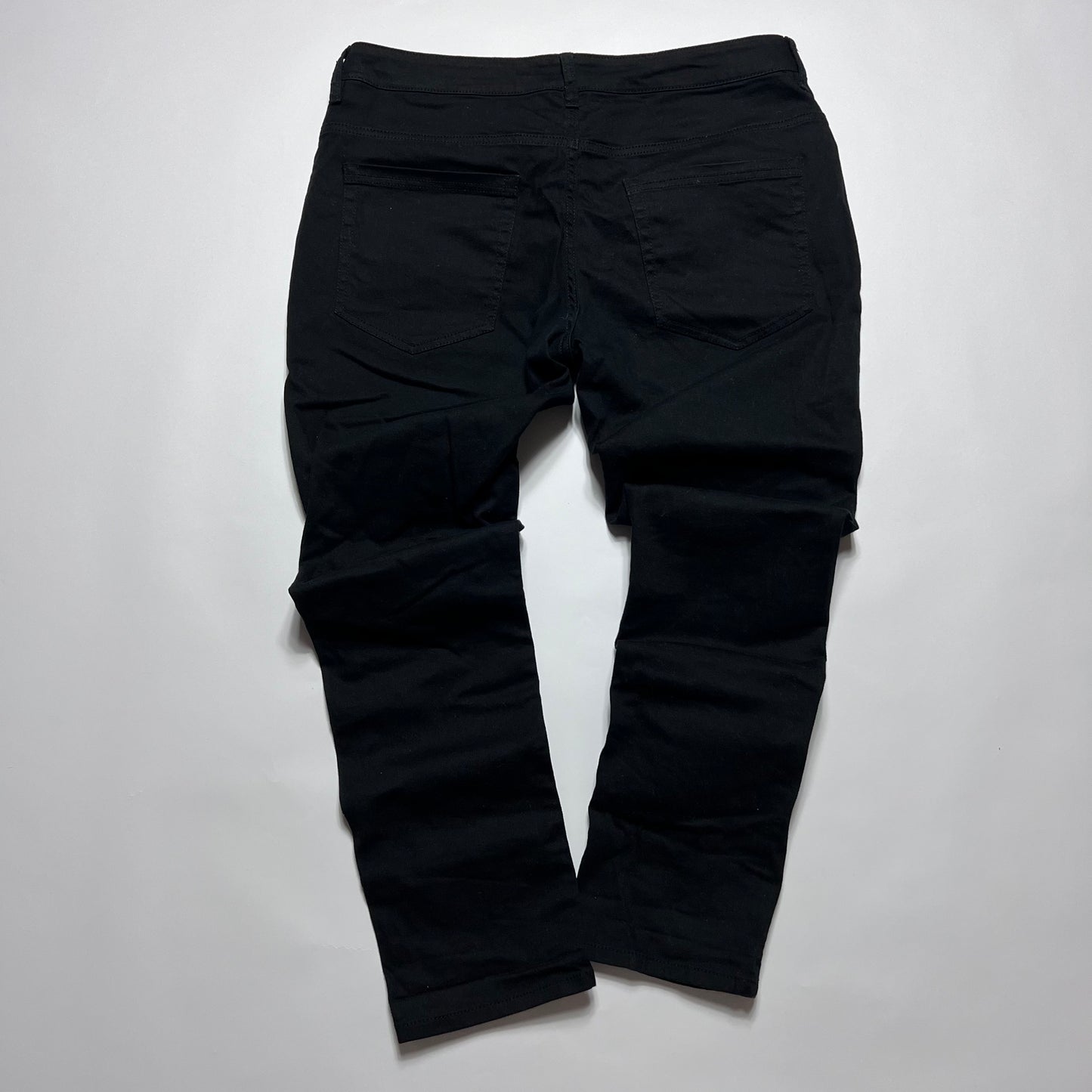 Slim Fit Basic Black Denim Pants 33/30 - Cats on Stacks VNTG