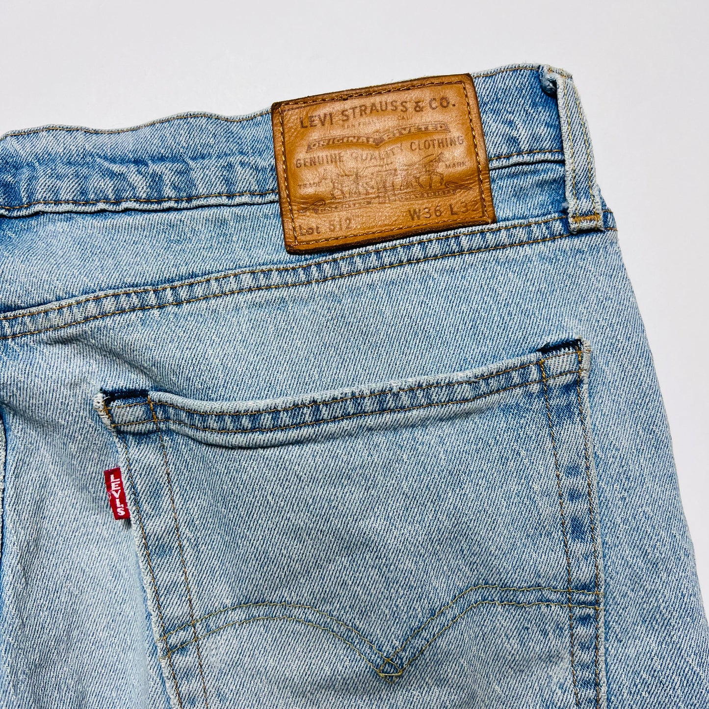 Levis 512 Slim Taper Blue Jeans 34/32 - Cats on Stacks VNTG