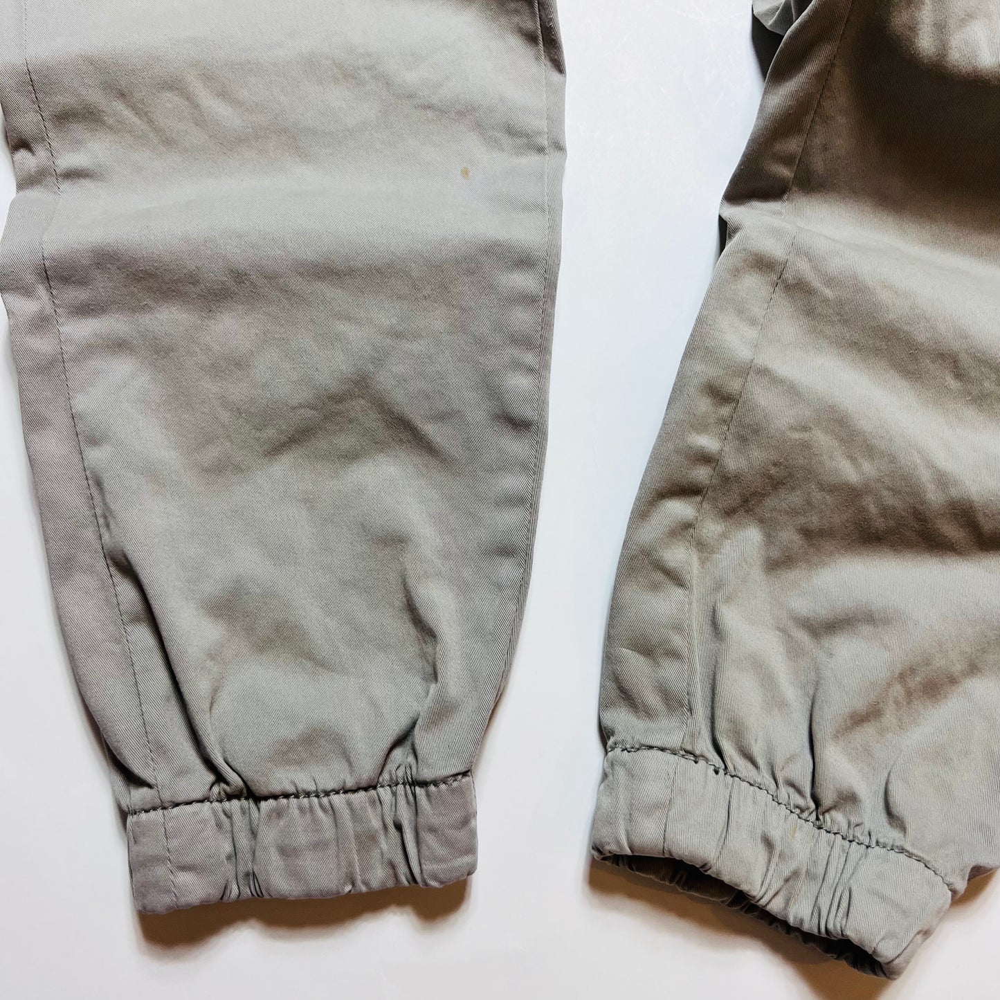 ZARA Gray Cargo Pants L - Cats on Stacks VNTG