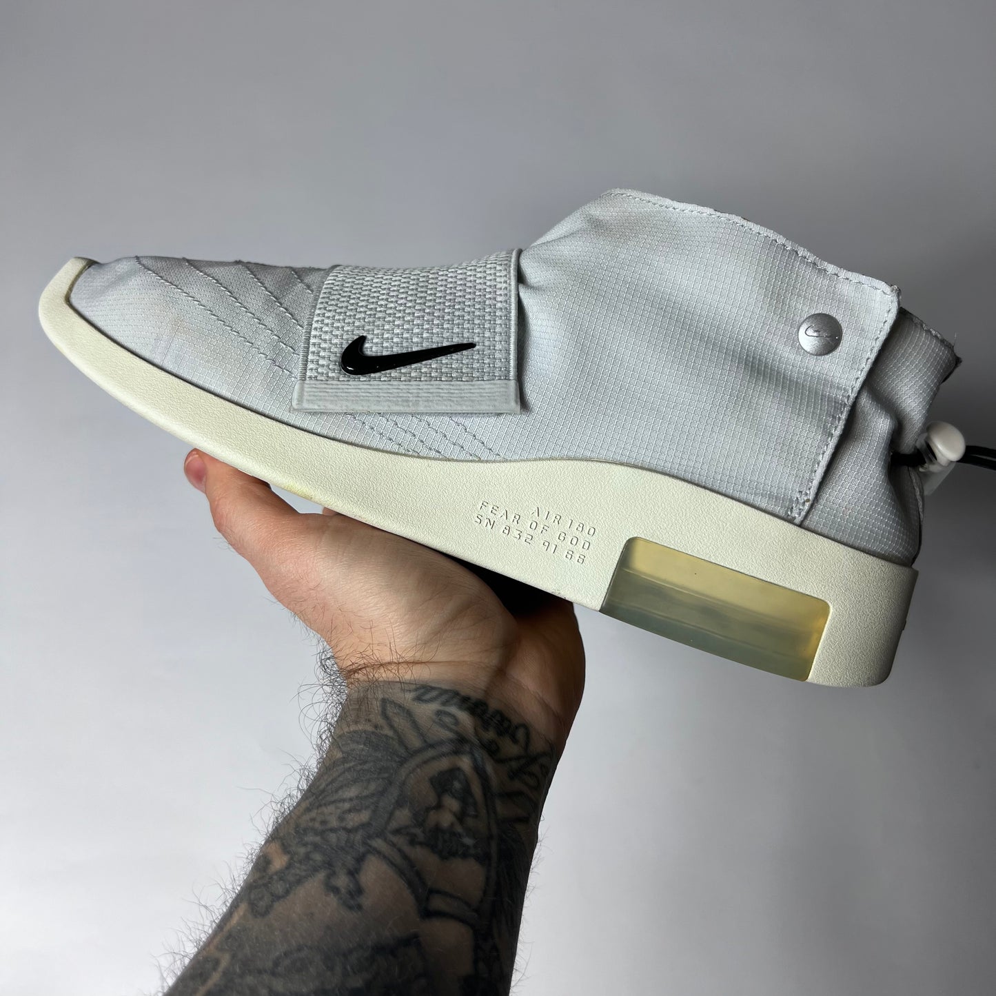 Nike Air x Fear of God Mokassin Pure Platinum 43 / AT8086-001 - Cats on Stacks VNTG