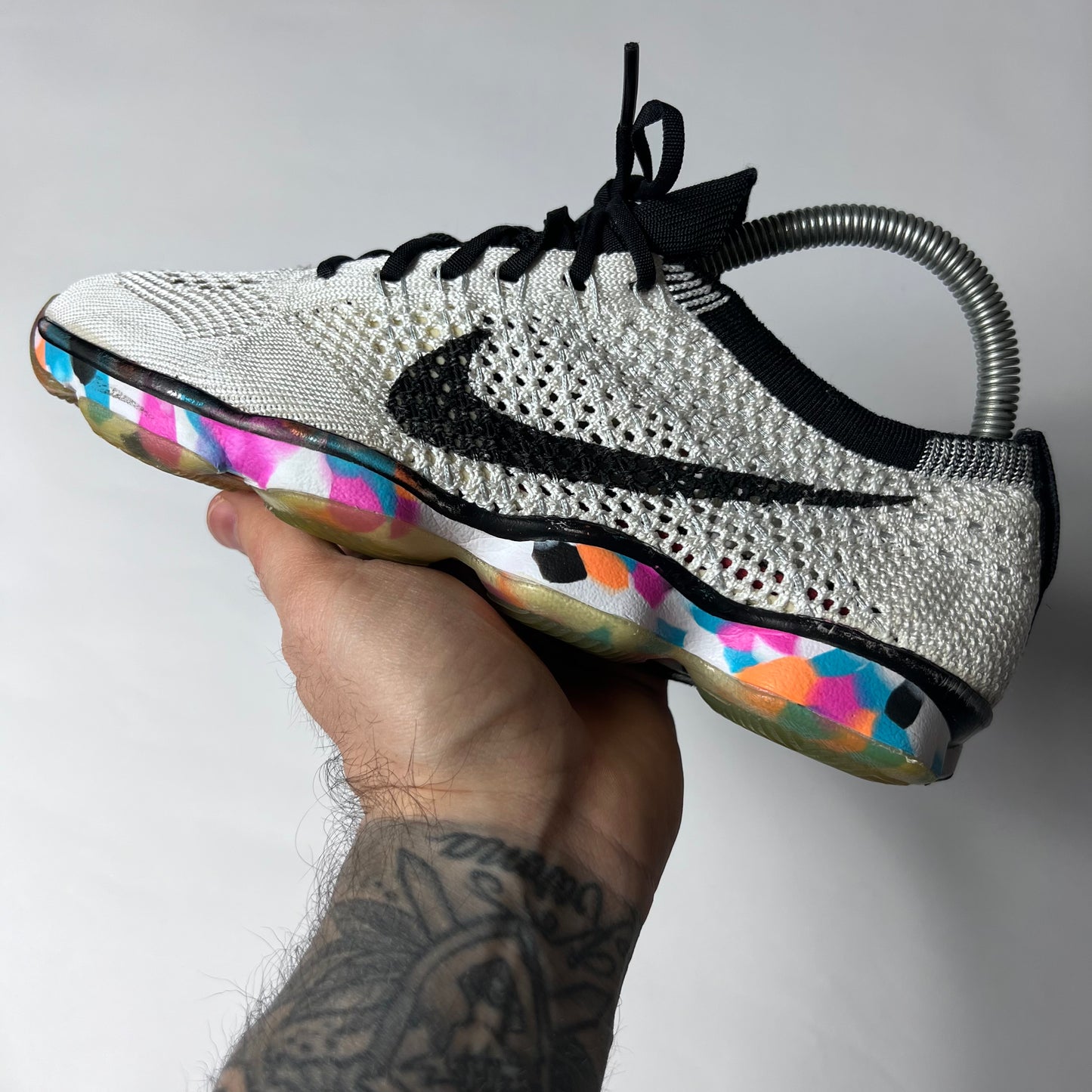 Nike Flyknit Zoom Confetti Sole 38 / 698616-101 - Cats on Stacks VNTG