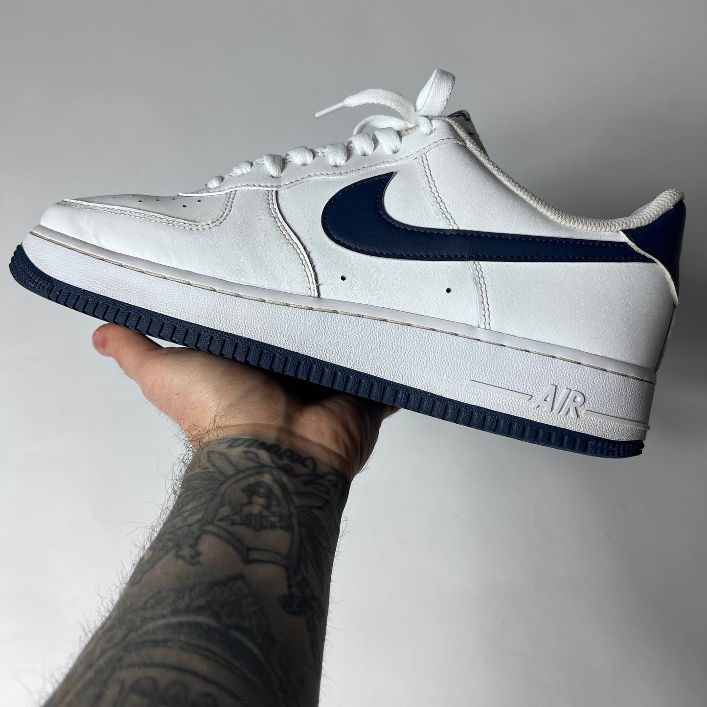 Nike Air Force 1 Low Midnight Navy White 45 / FJ4146-104 - Cats on Stacks VNTG