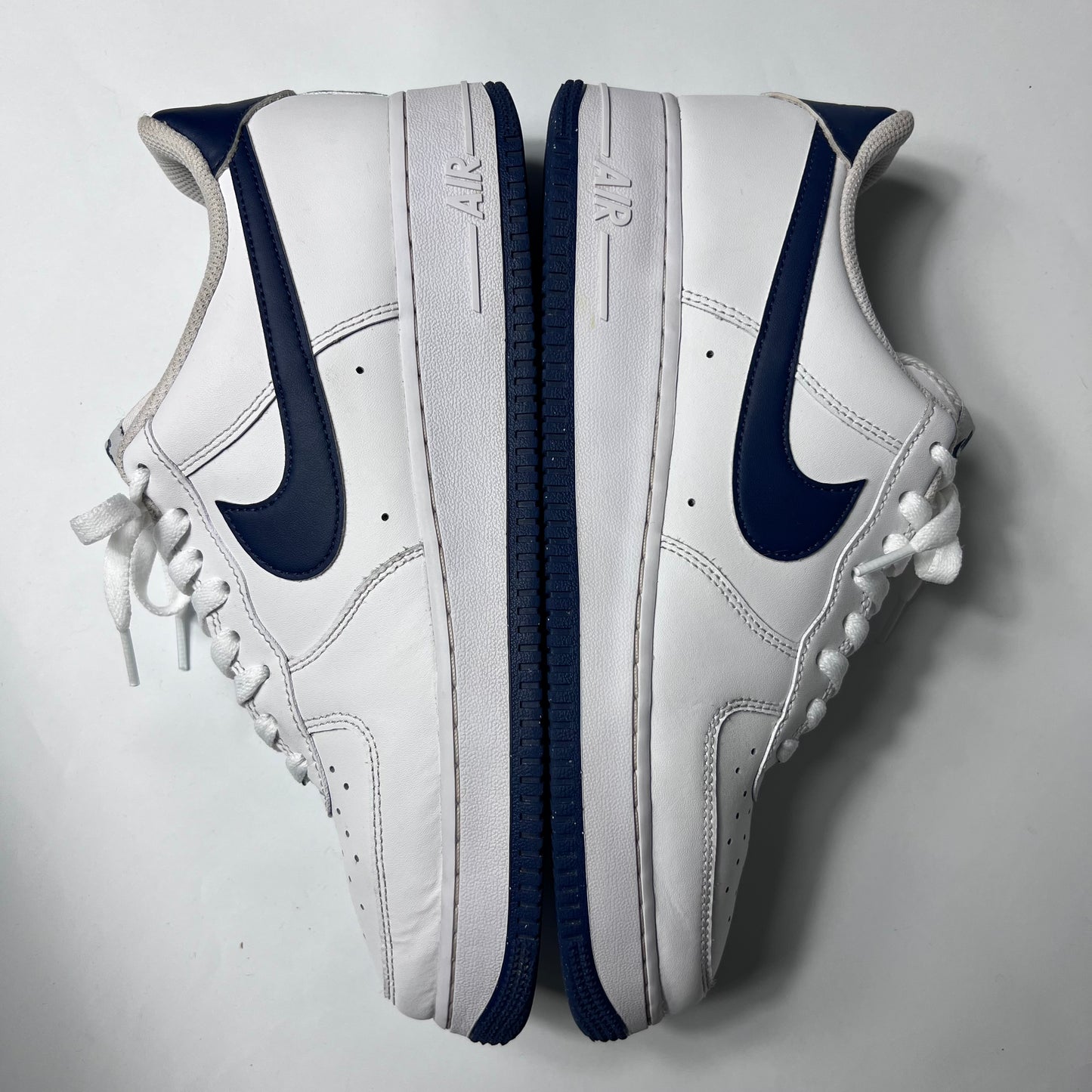 Nike Air Force 1 Low Midnight Navy White 45 / FJ4146-104 - Cats on Stacks VNTG