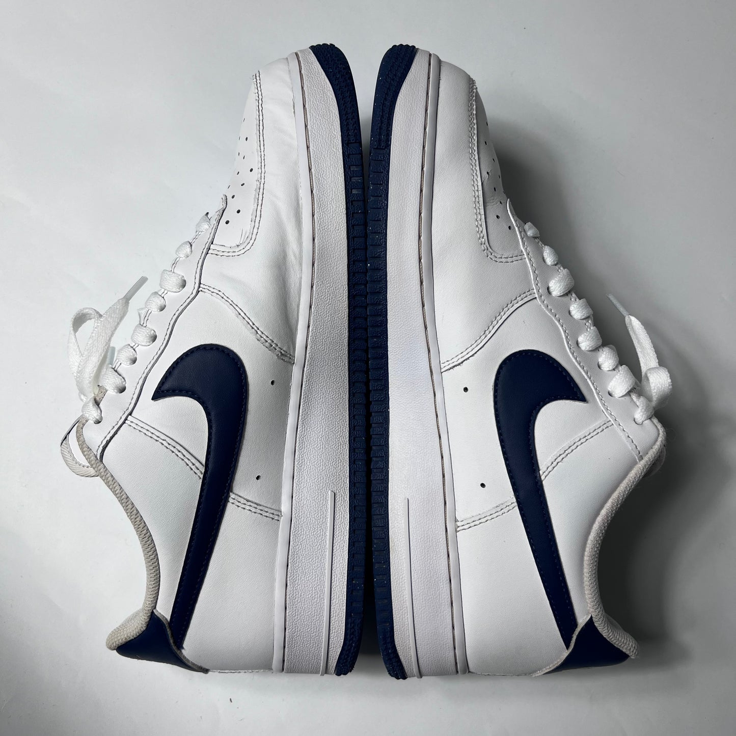 Nike Air Force 1 Low Midnight Navy White 45 / FJ4146-104 - Cats on Stacks VNTG