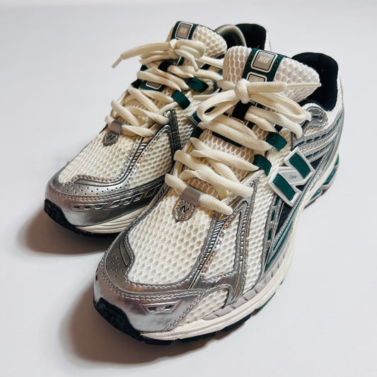 New Balance 1906R Silver Nightwatch 44 / M1906REU - Cats on Stacks VNTG