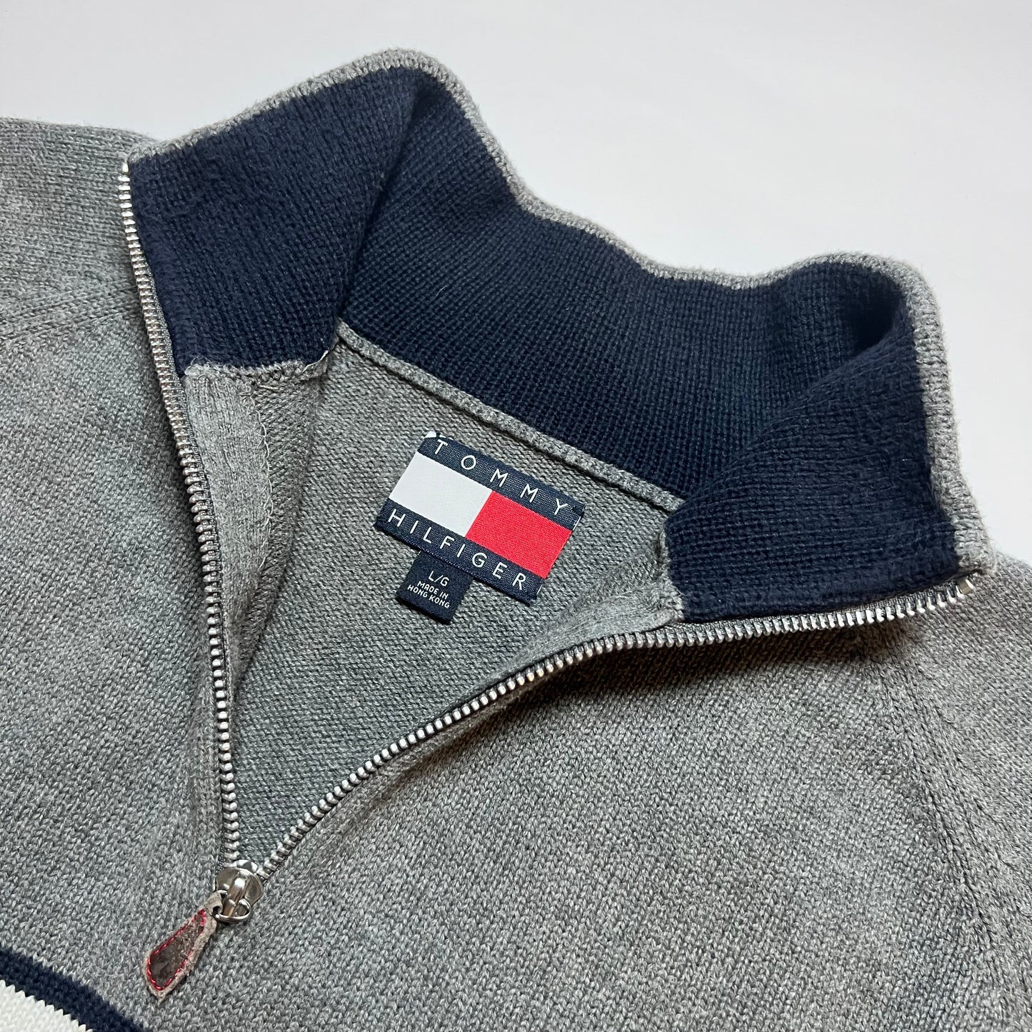 Vintage Tommy Hilfiger Stripe Flag Zipper M / L - Cats on Stacks VNTG