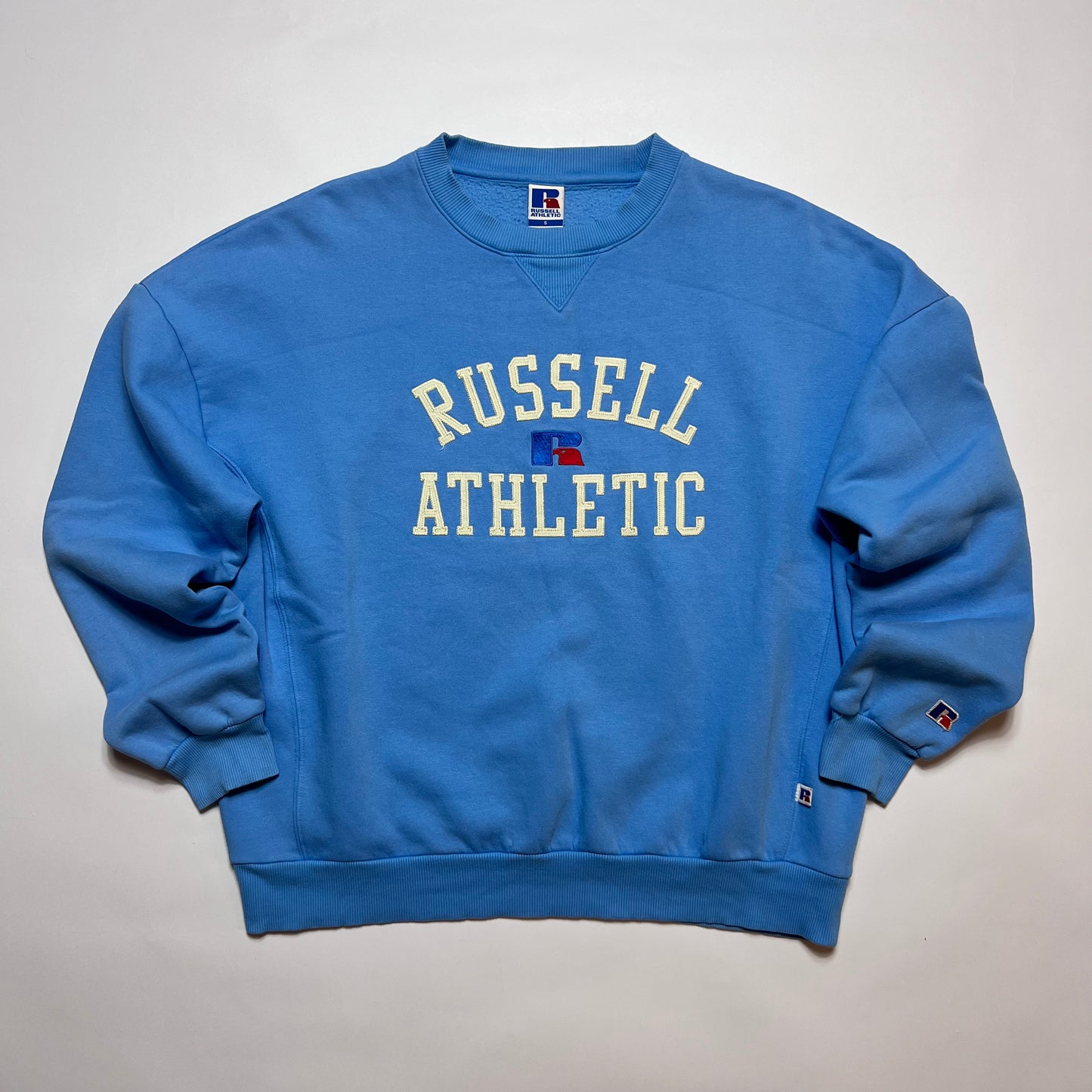 Russell Athletic Pullover Y2K Crewneck blau S / M - Cats on Stacks VNTG