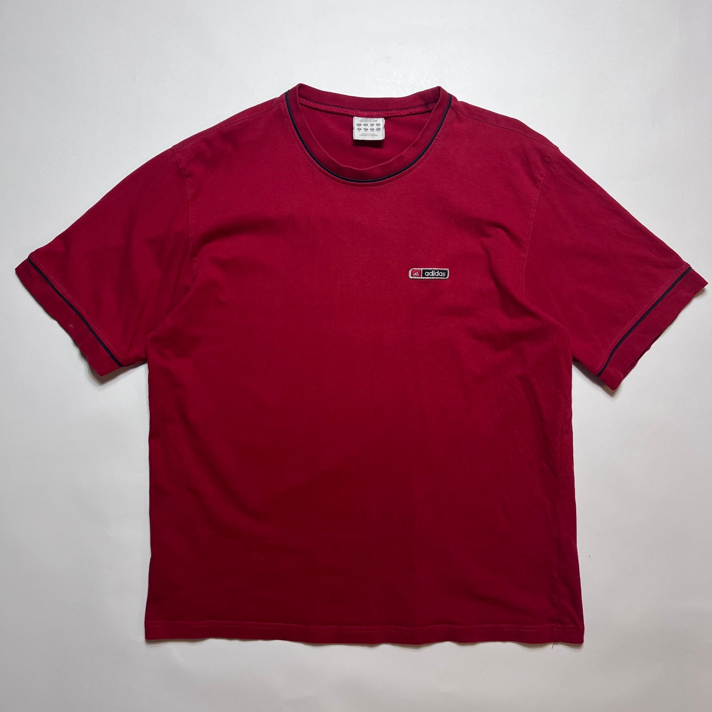 Vintage Adidas Mini Box Logo Red T-Shirt L - Cats on Stacks VNTG