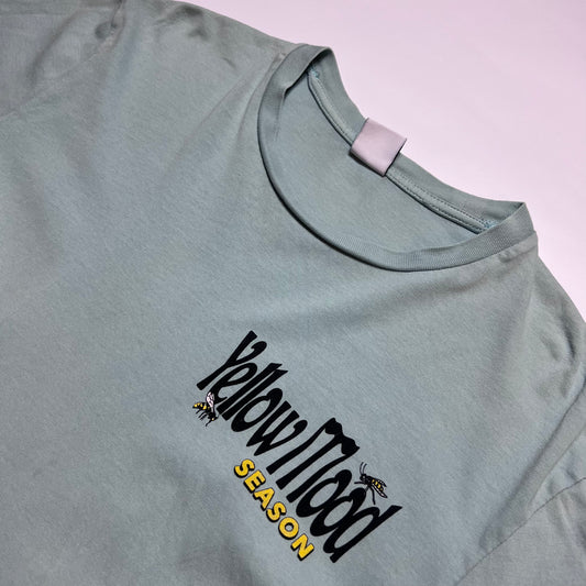 Bershka Yellow Mood Mint Green T-Shirt M - Cats on Stacks VNTG