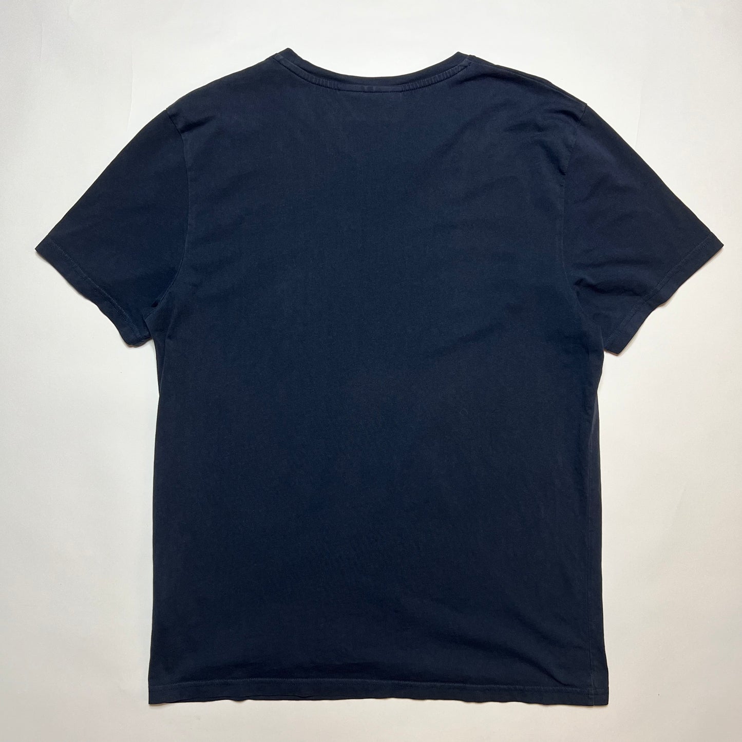 Peak Performance Est. 1986 T-Shirt dunkelblau L - Cats on Stacks VNTG