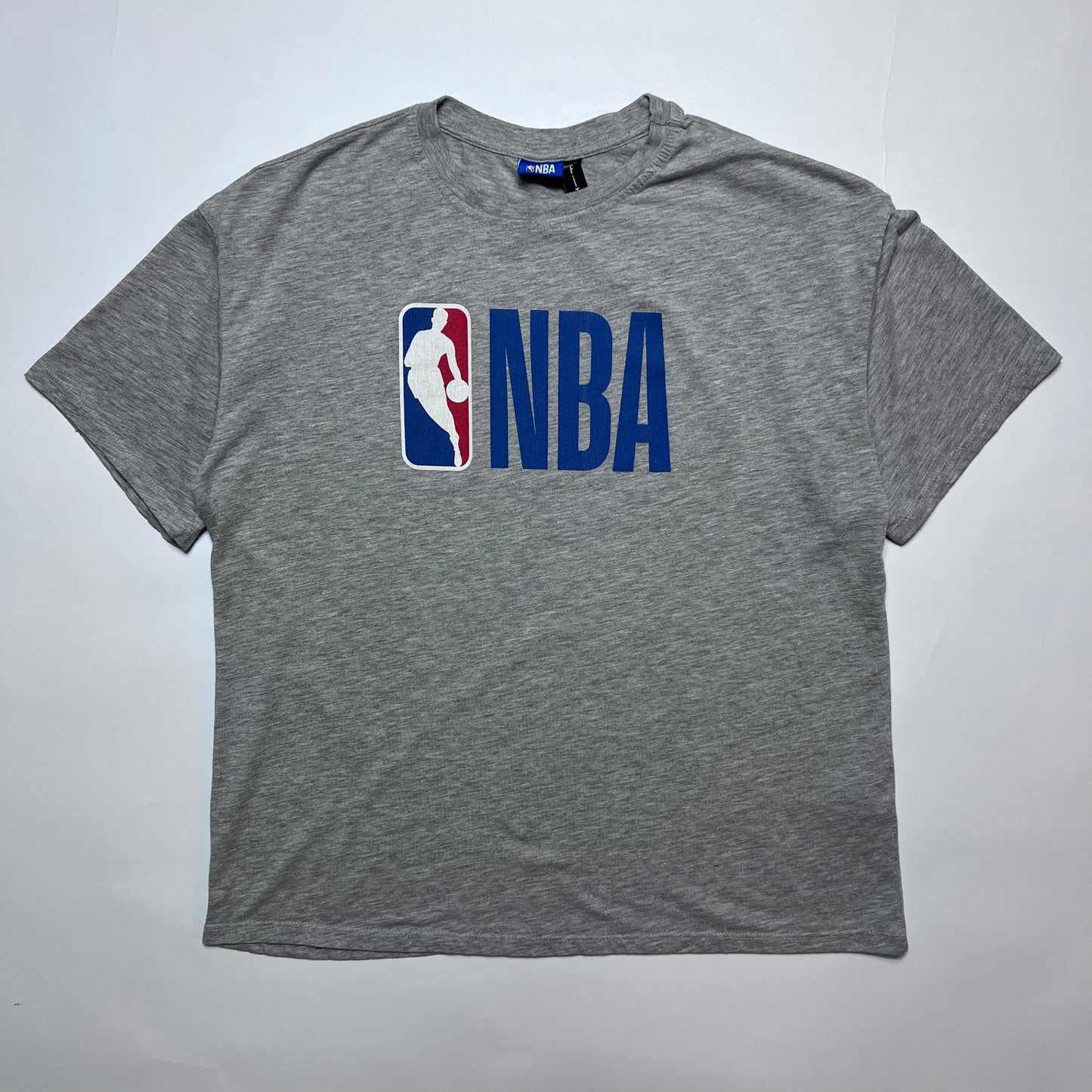 Vintage Defacto NBA Big Logo Basketball T-Shirt grau M - Cats on Stacks VNTG