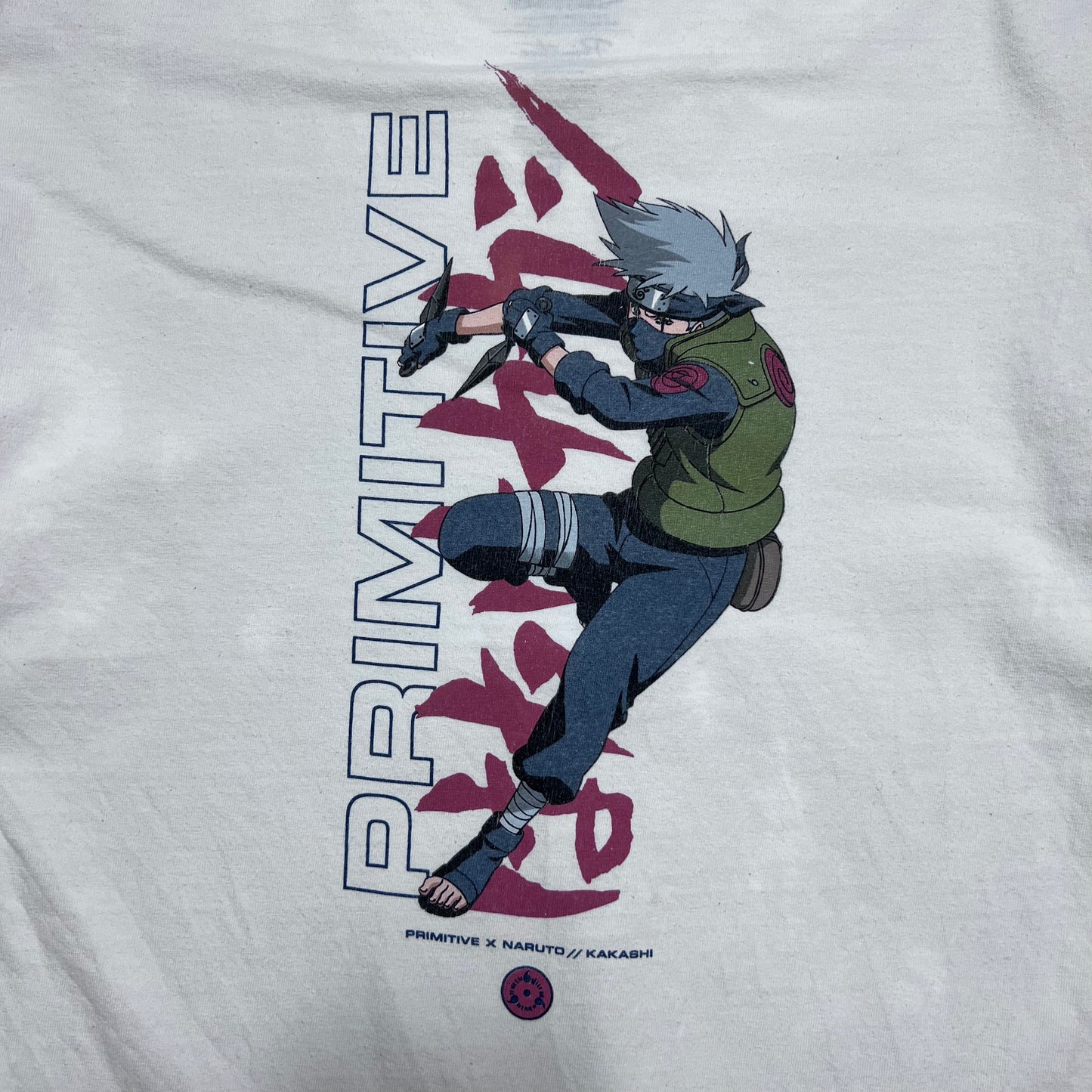 Primitive x Naruto Shippuden / Kakashi T-Shirt weiß M / L - Cats on Stacks VNTG