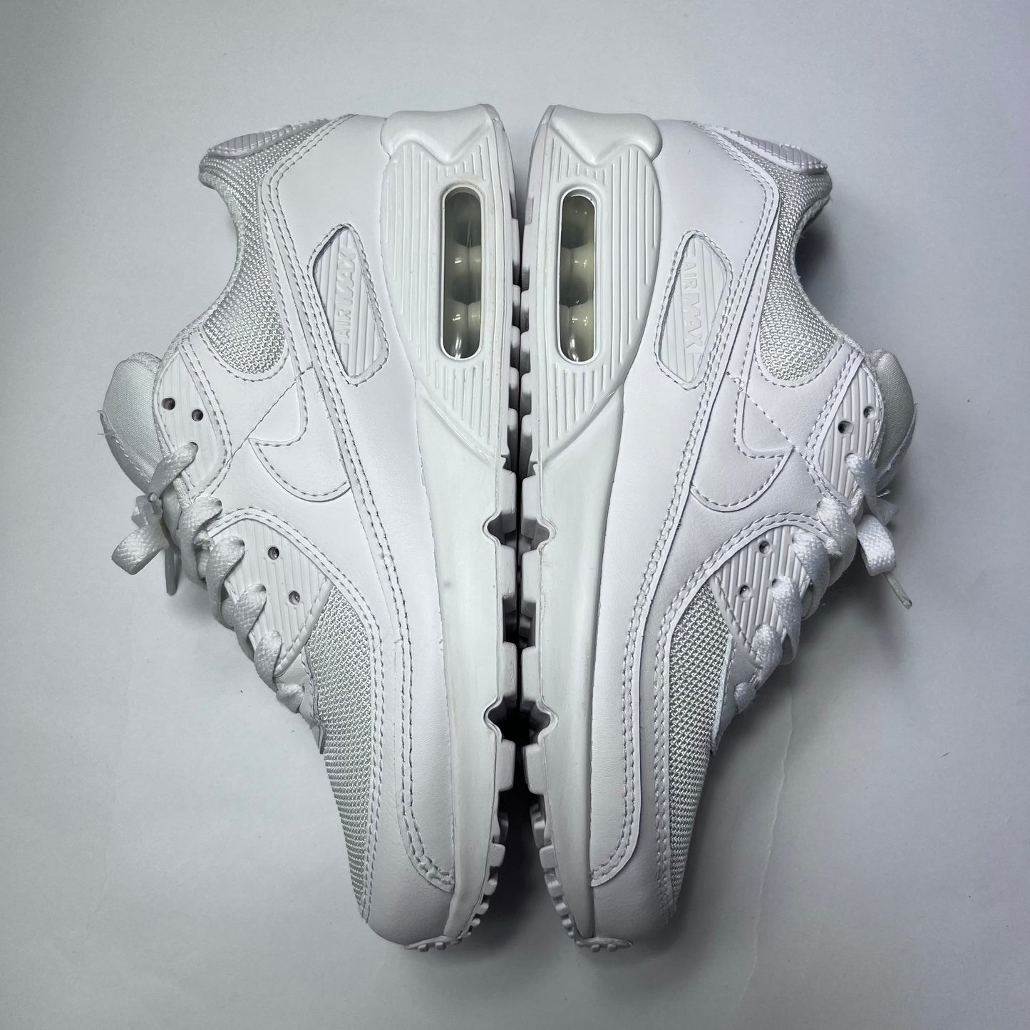 Nike Air Max 90 Re-Craft Triple White CN8490-100 Größe 40 - Cats on Stacks VNTG