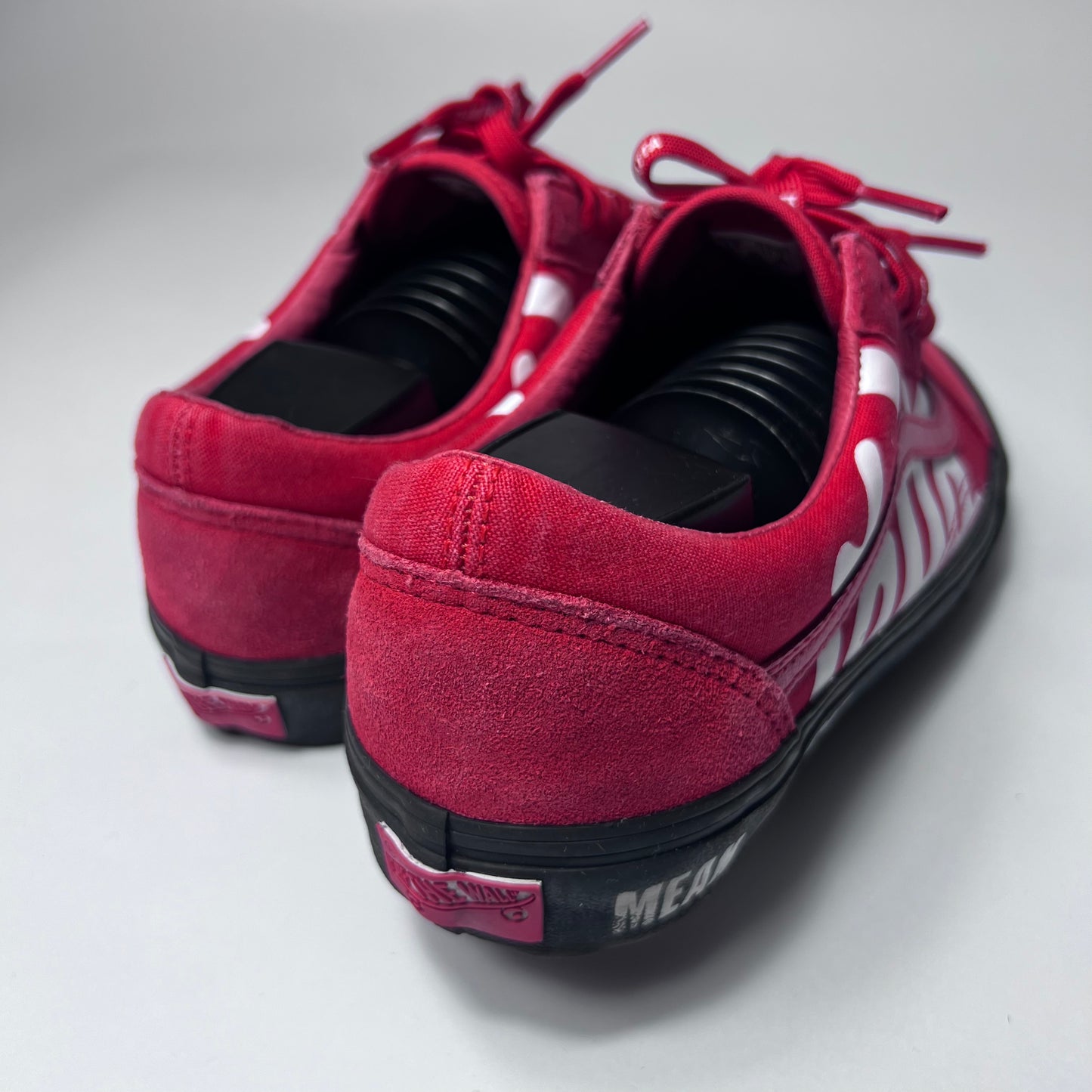 VANS x PATTA High Risk Red Black Mean Eyed Cat VN0A4BVF5X81 Größe 42,5 - Cats on Stacks VNTG
