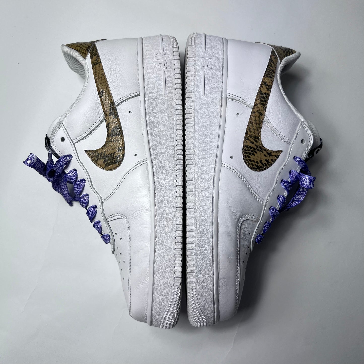 Nike Air Force 1 Low Ivory Snake White AO1635-100 Größe 42,5 - Cats on Stacks VNTG