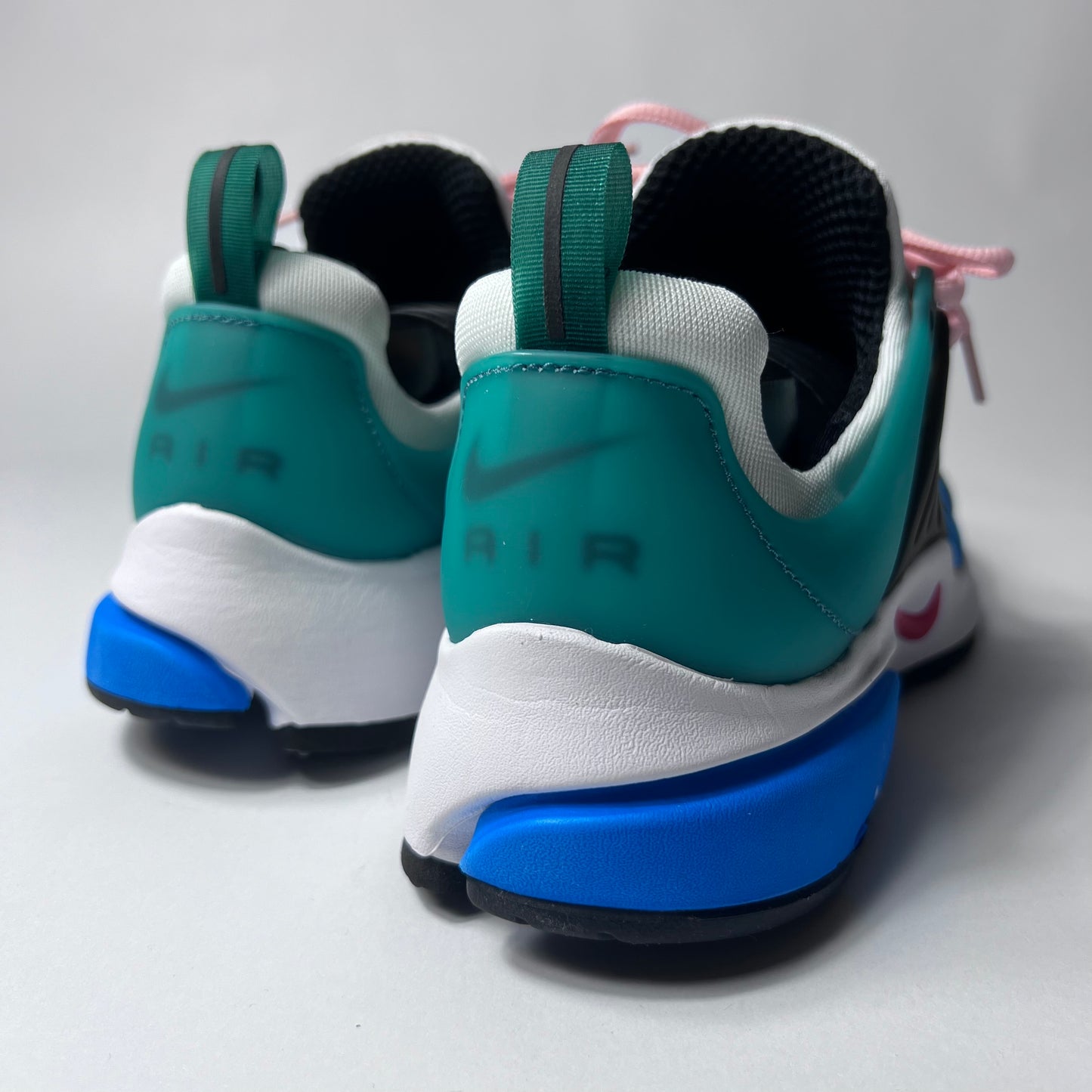Nike Air Presto "Hike Nike" Polka Dot CT3550-401 Größe 42,5 - Cats on Stacks VNTG
