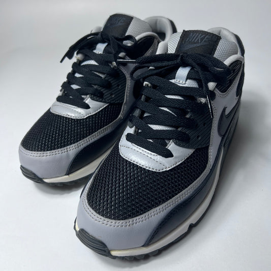 Nike Air Max 90 Wolf Grey 537384-053 Größe 42,5 - Cats on Stacks VNTG