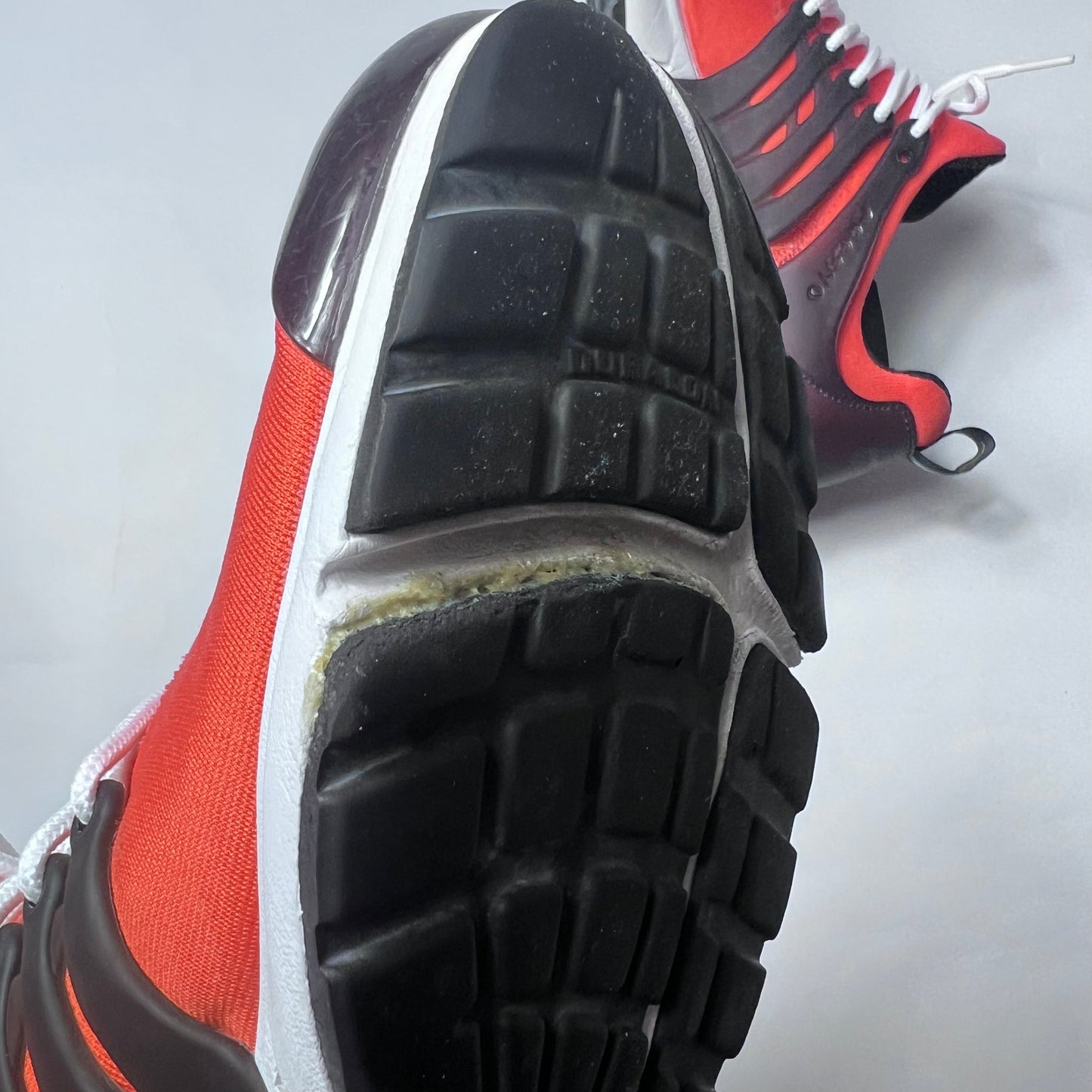 Nike Air Presto Orange Black CT3550-800 Größe 42,5 - Cats on Stacks VNTG