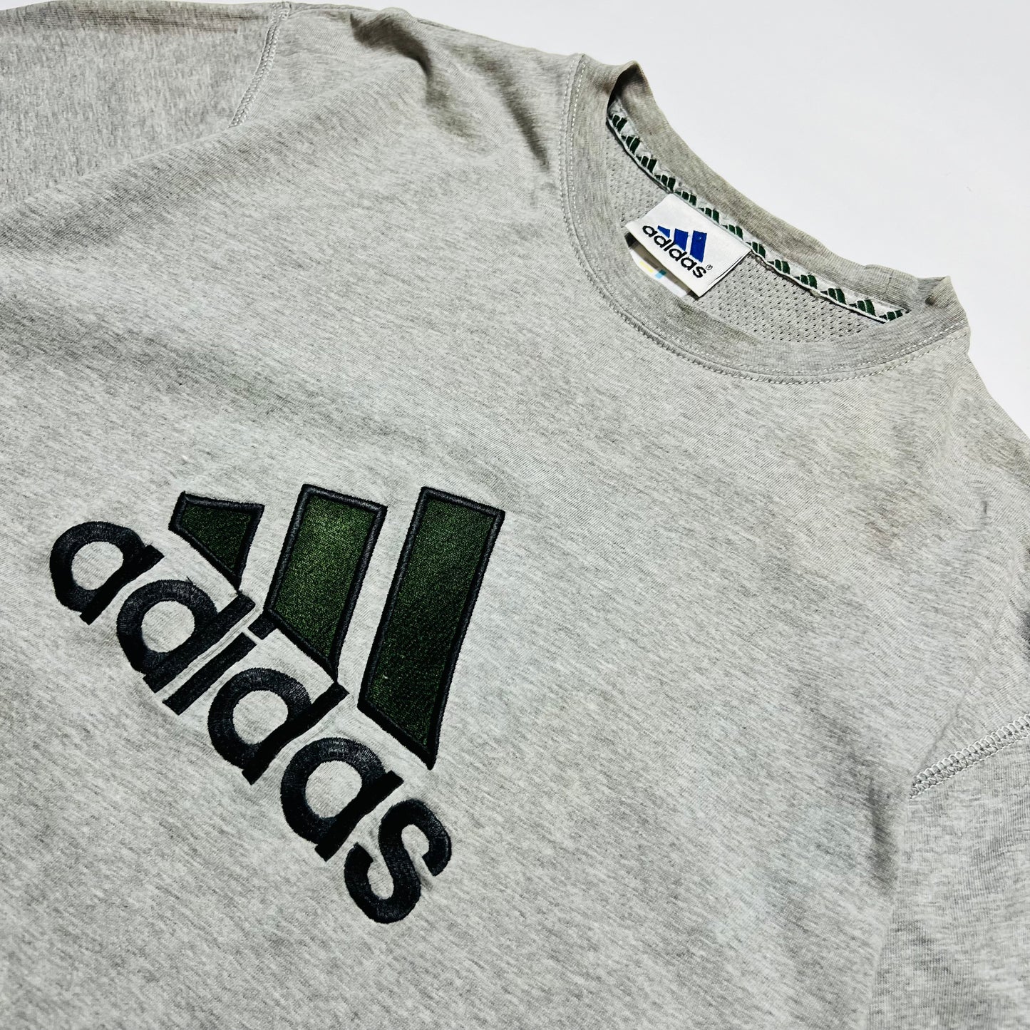 Adidas Vintage 90s Big Stripes Logo T-Shirt grau L / XL