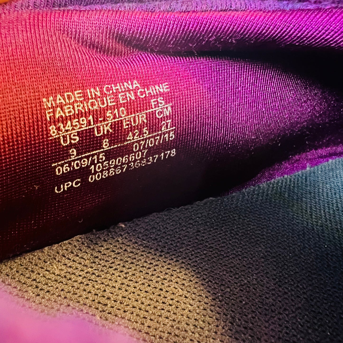 Air Moc Fleece Tech "Mulberry" 834591-510 Größe 42,5