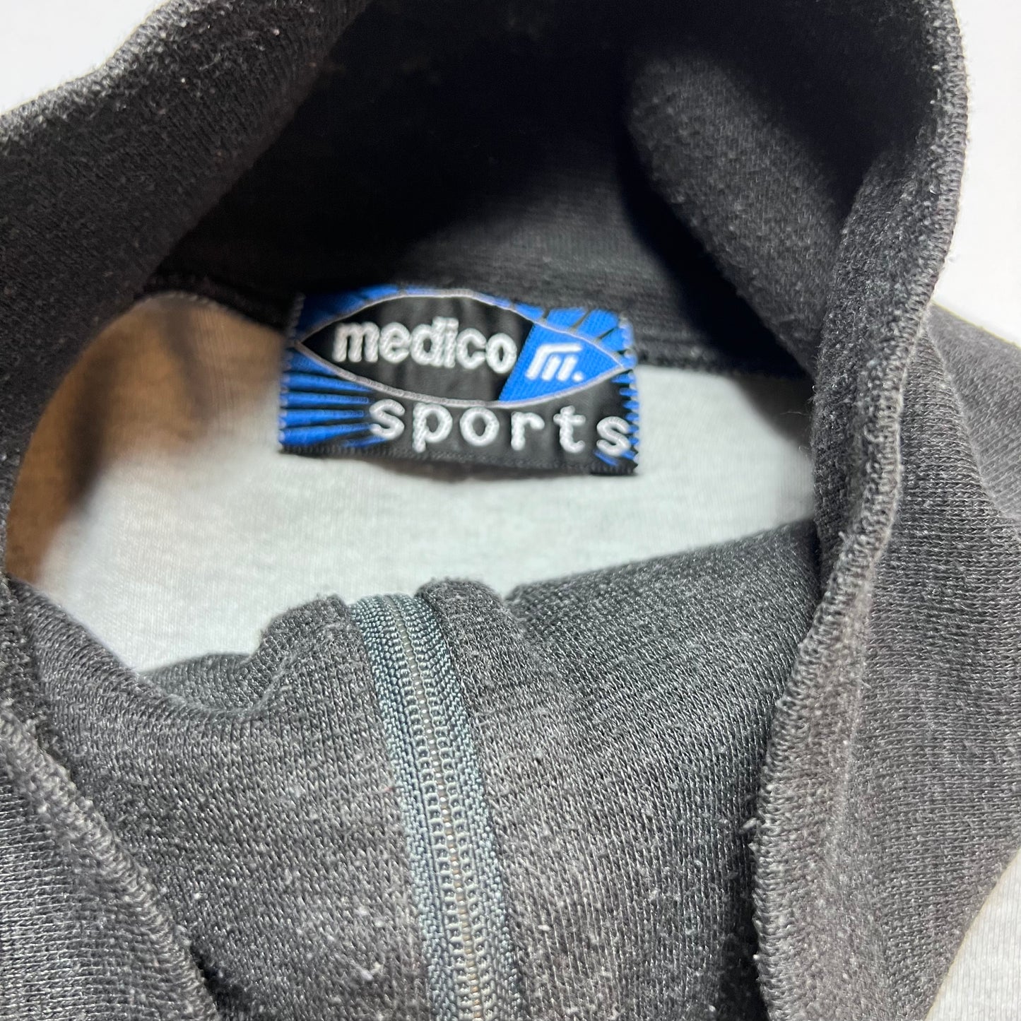 Vintage Snow Motion Light Zipper L - Cats on Stacks VNTG