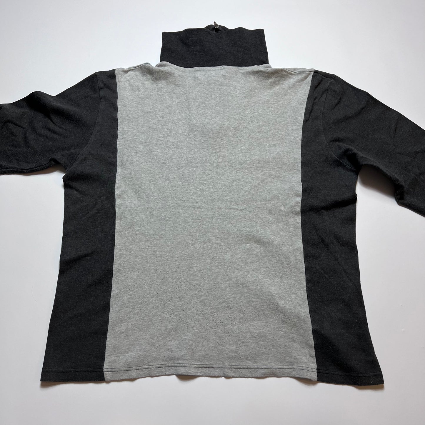 Vintage Snow Motion Light Zipper L - Cats on Stacks VNTG