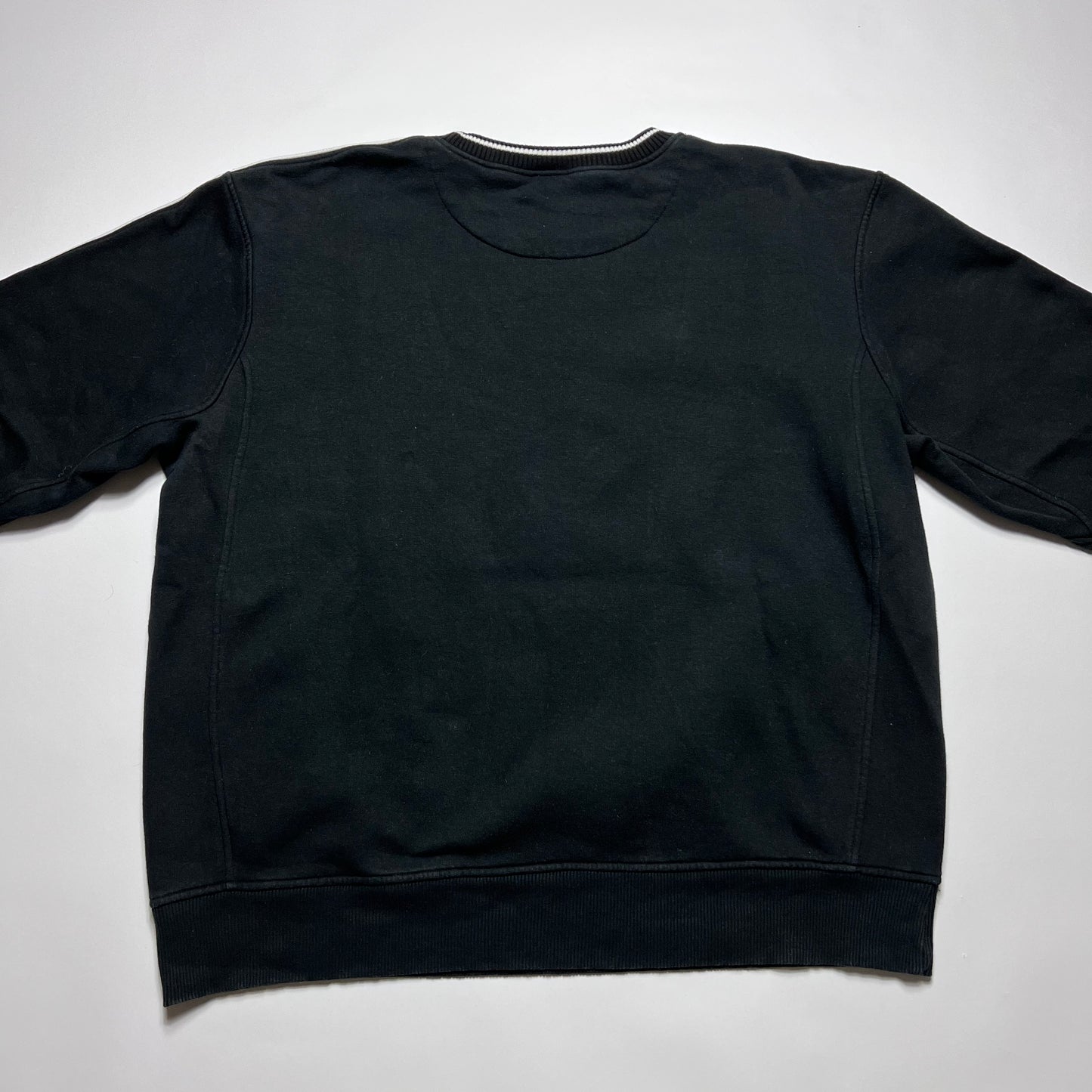 Vintage Y2K Nike Big Swoosh Crewneck XL - Cats on Stacks VNTG
