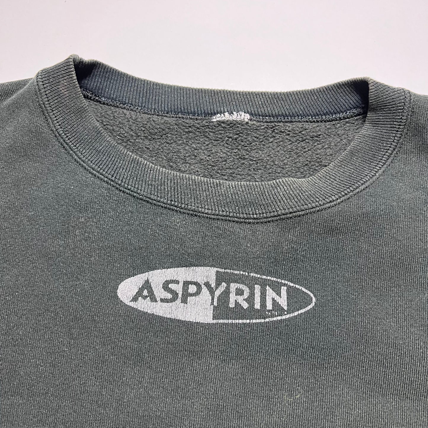 Vintage Aspyrin Black Crewneck XL - Cats on Stacks VNTG