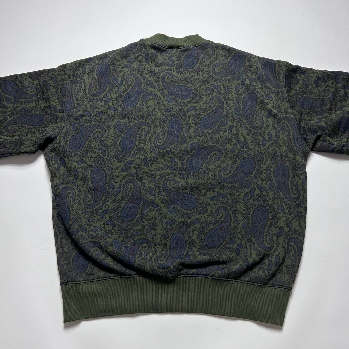 Carhartt Olive Paisley Sweat Crewneck L - Cats on Stacks VNTG