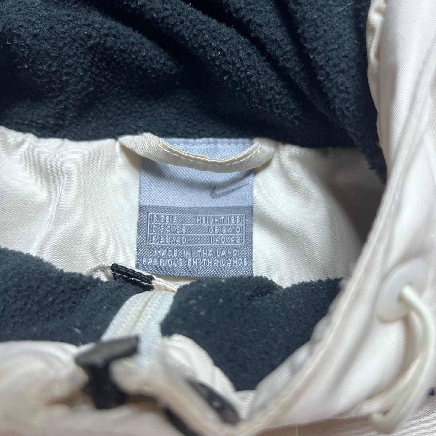 Women´s Nike Vintage Y2K Winterjacke S - Cats on Stacks VNTG