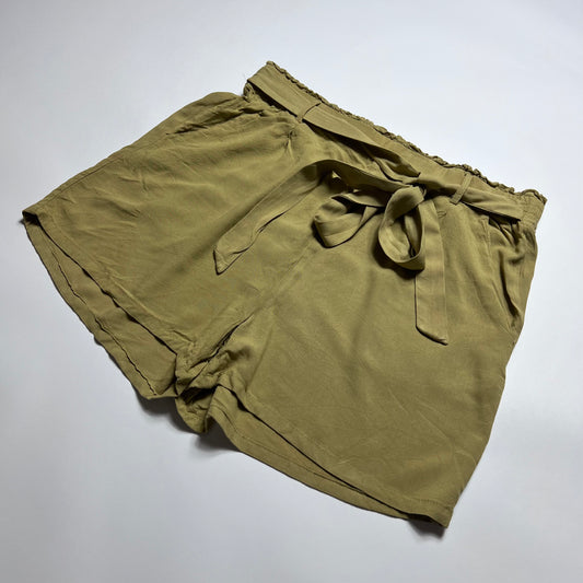 Urban Surface Oliv Comfy Shorts M / L - Cats on Stacks VNTG