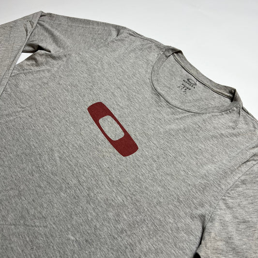 Y2K Oakley Gray Longsleeve Shirt M - Cats on Stacks VNTG