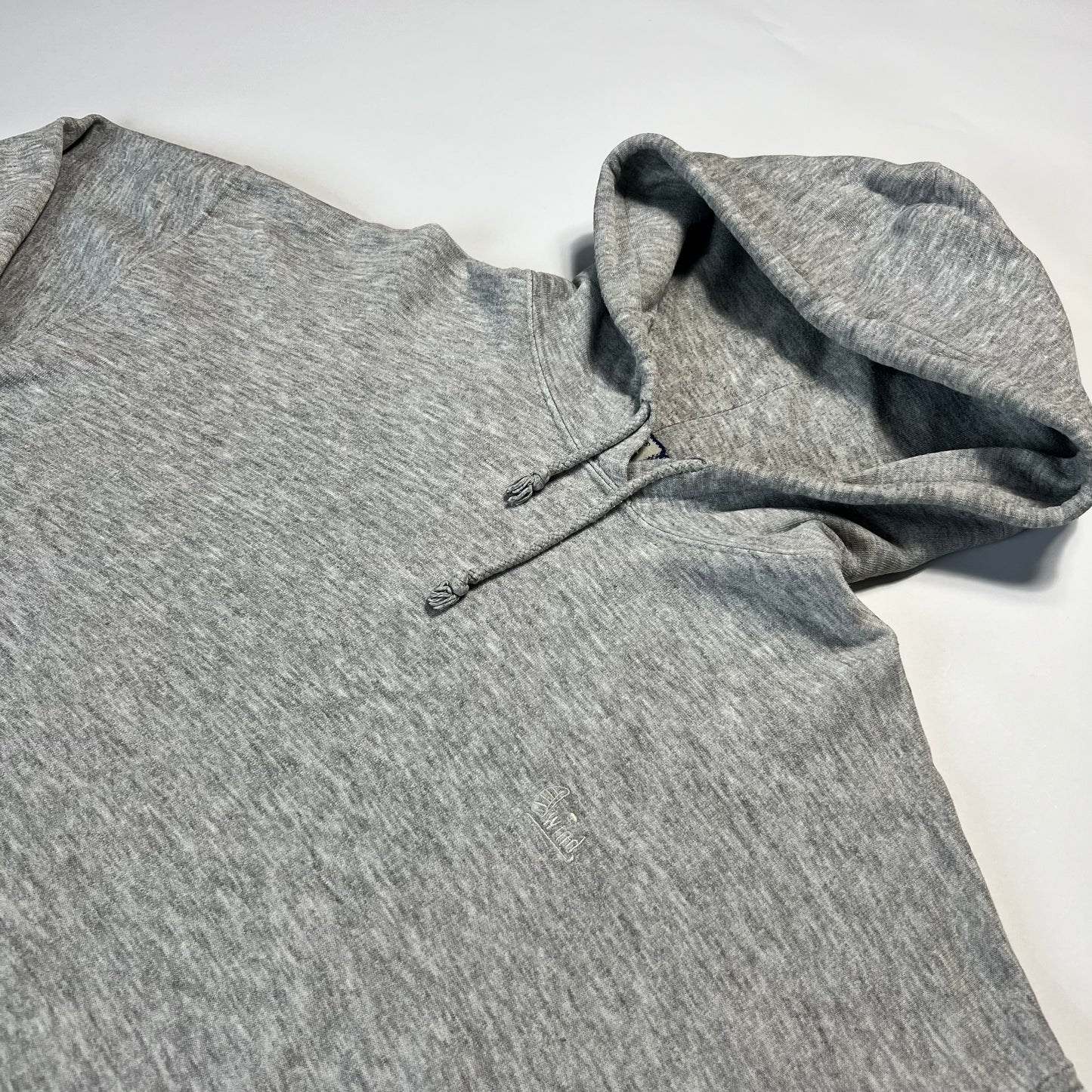 Vintage Wind Sports Gray Hoodie L - Cats on Stacks VNTG