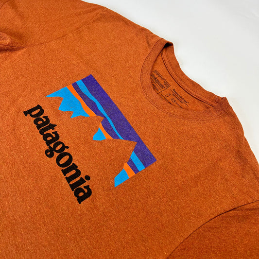 Patagonia Responsibili Brown T-Shirt L - Cats on Stacks VNTG