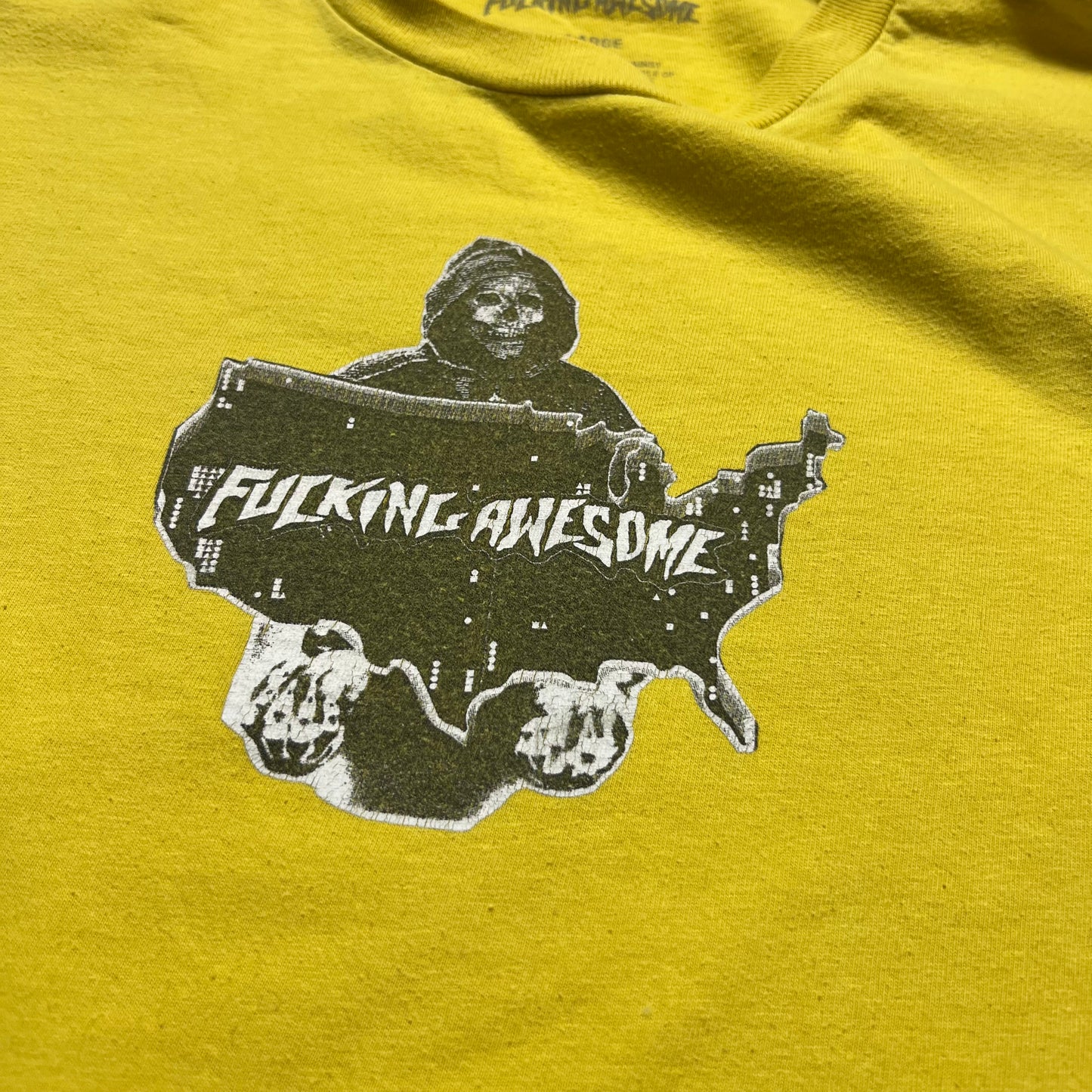 F*cking Awesome Yellow Skull T-Shirt M / L - Cats on Stacks VNTG