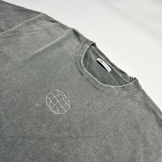 ZARA Heavyweight Gray T-Shirt L - Cats on Stacks VNTG