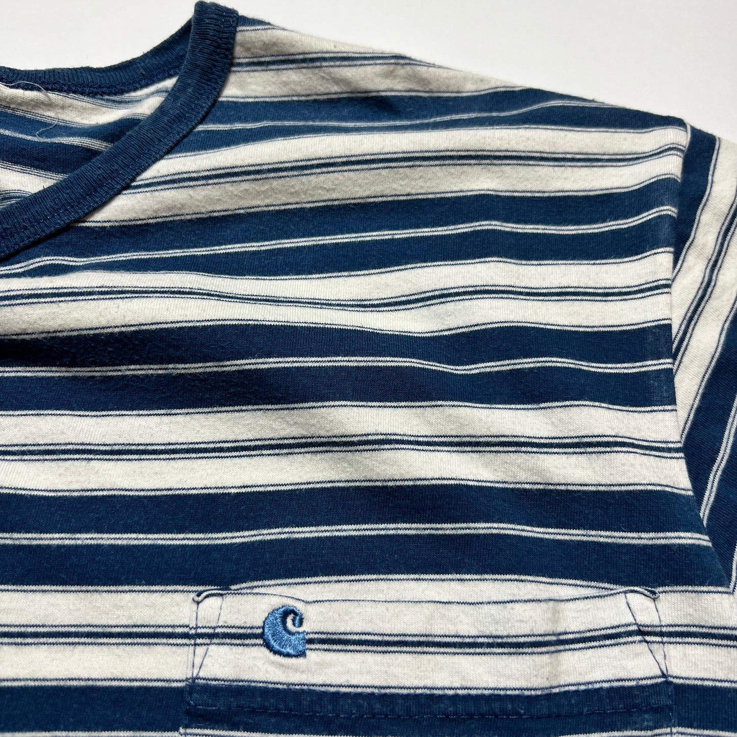 Vintage Carhartt Blue Striped Pocket T-Shirt M - Cats on Stacks VNTG