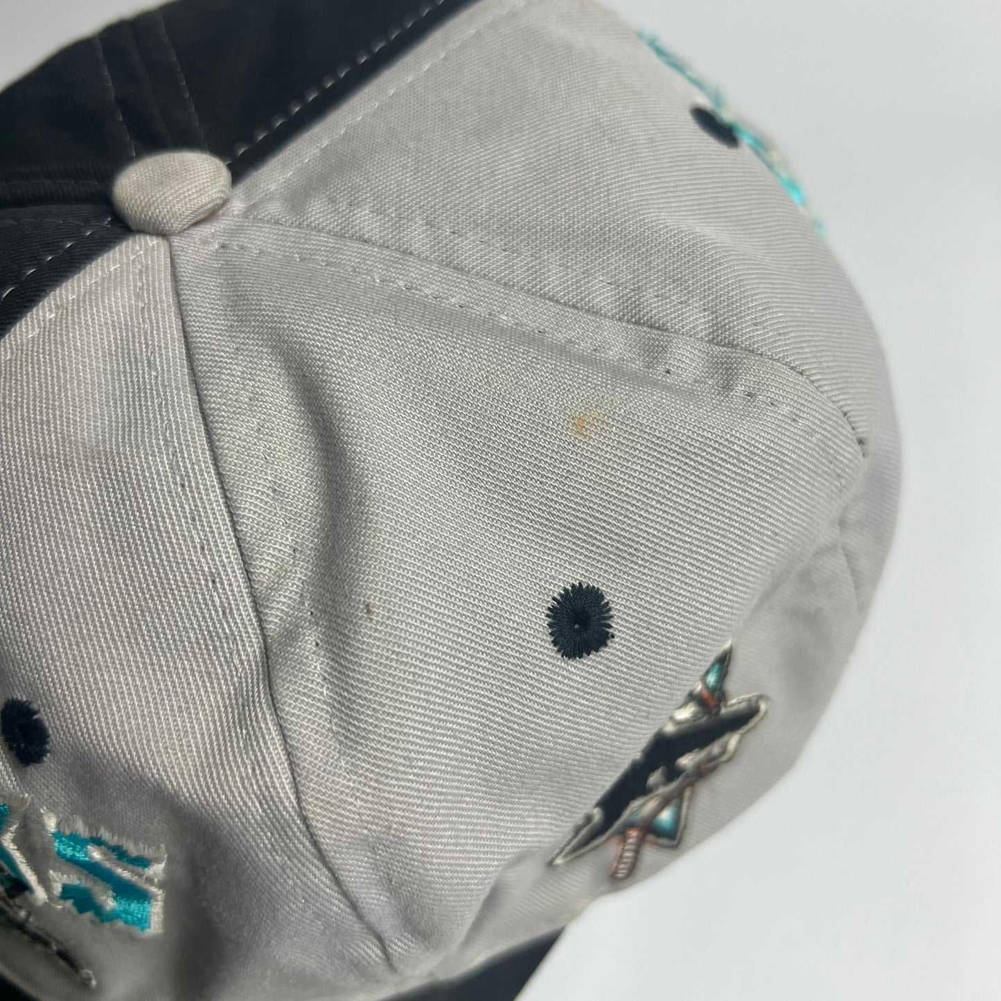 Vintage San Jose Sharks Hockey Snapback Cap - Cats on Stacks VNTG