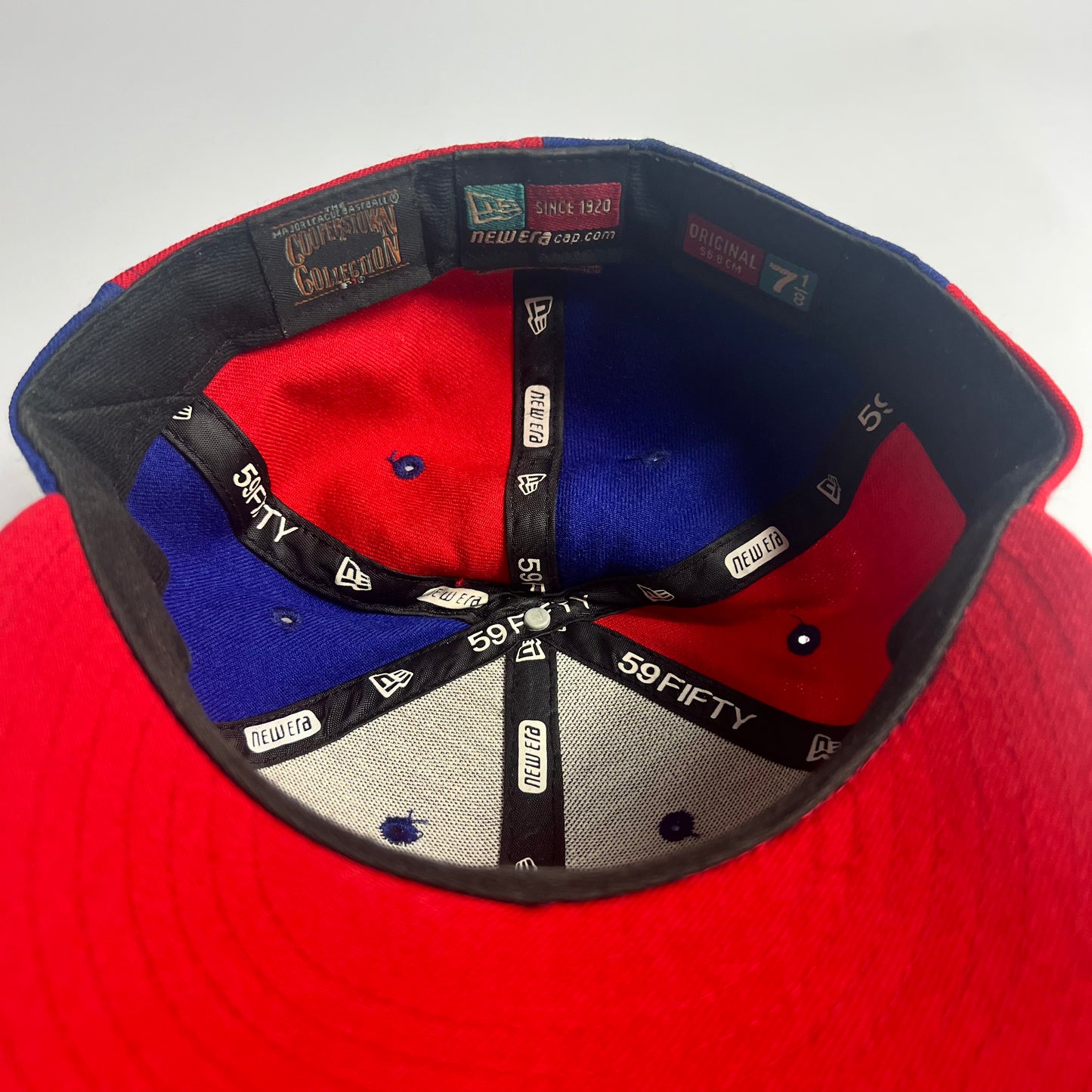 Y2K New Era x Toronto Blue Jays Full Cap 7 1/8 - Cats on Stacks VNTG