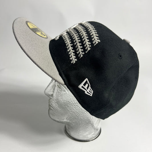 Y2K New Era x Chicago White Soxs Full Cap 7 3/8 - Cats on Stacks VNTG