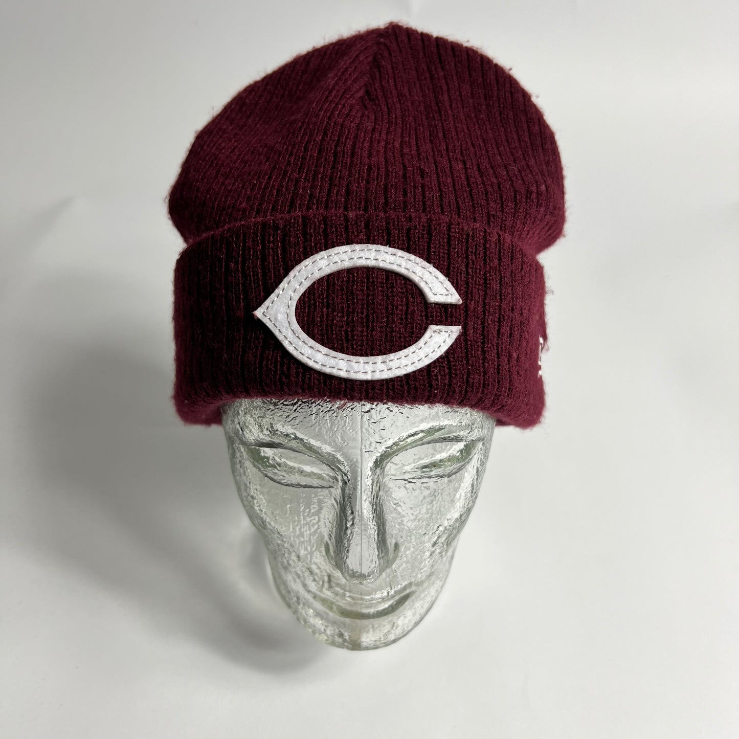New Era x Chicago Bears Burgundy Beanie - Cats on Stacks VNTG