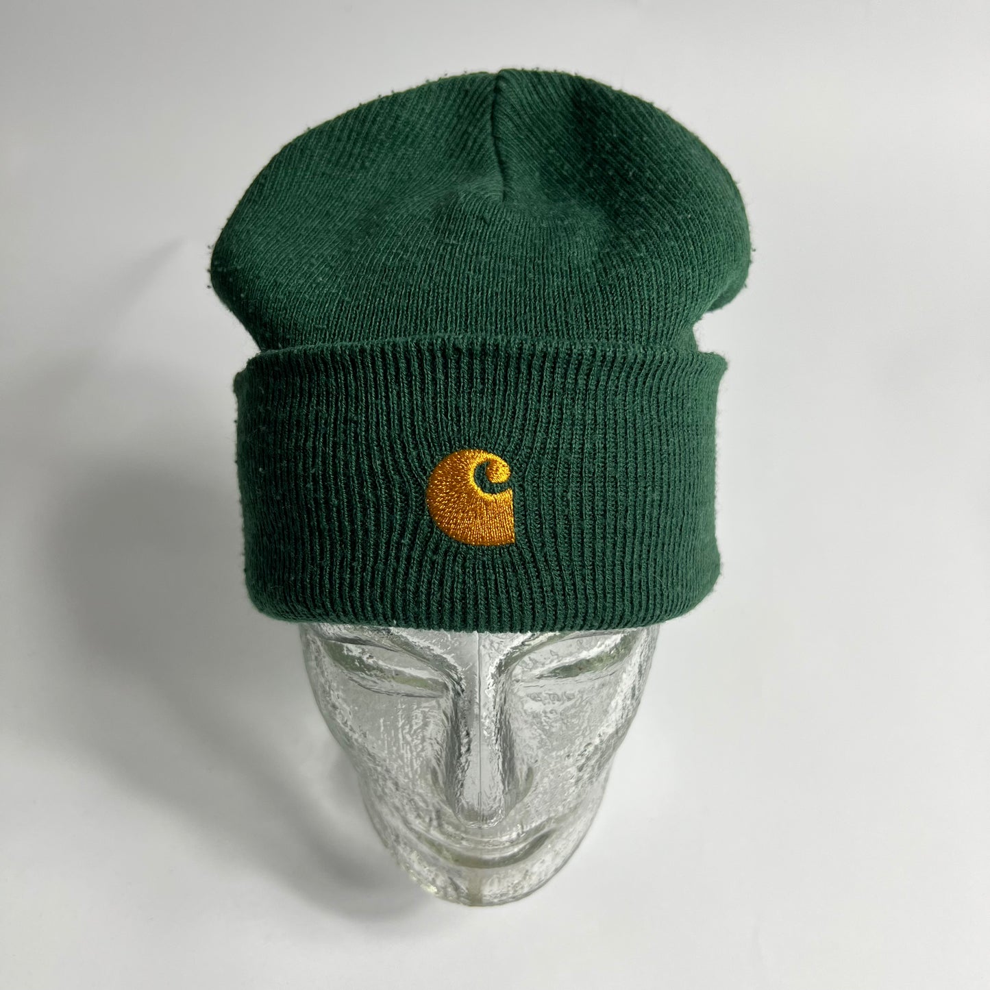 Carhartt Dark Green Chase Beanie - Cats on Stacks VNTG