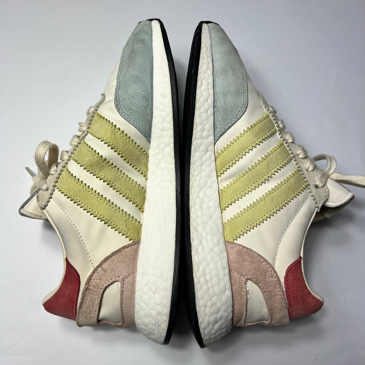 Adidas Iniki Boost I-5923 "Pride Pack" 42 / B41984 - Cats on Stacks VNTG
