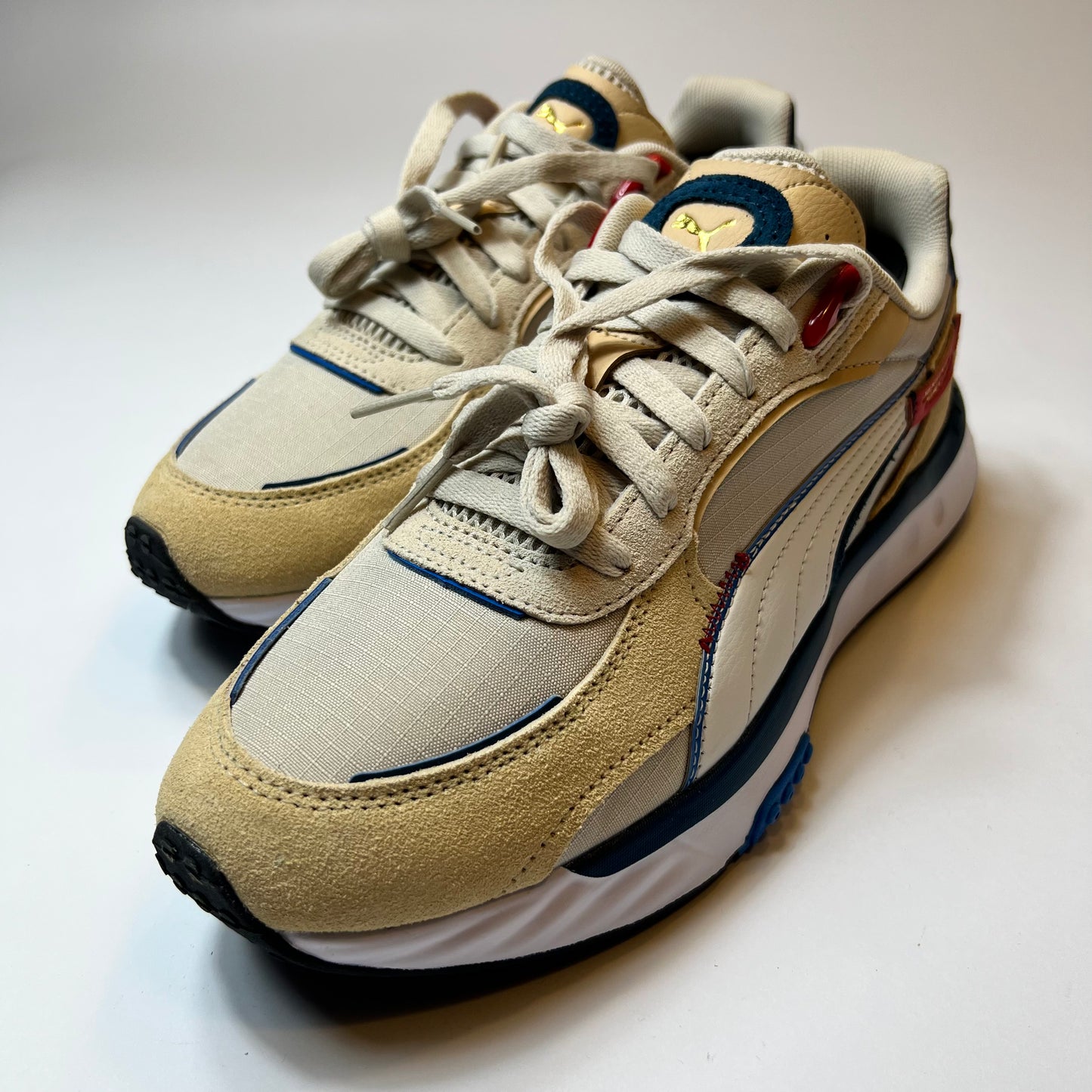 Puma Wild Rider Displaced Sand 41 / 384622-01 - Cats on Stacks VNTG