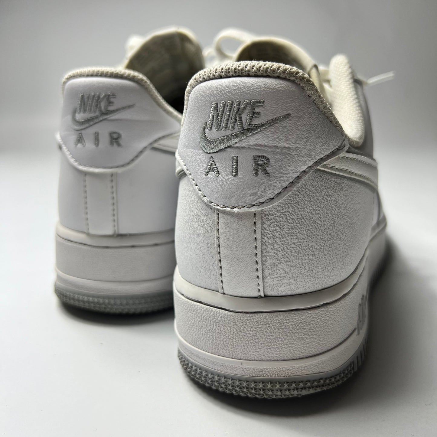 Nike Air Force 1 Low White Wolf Gray 43 / DV0788-100 - Cats on Stacks VNTG