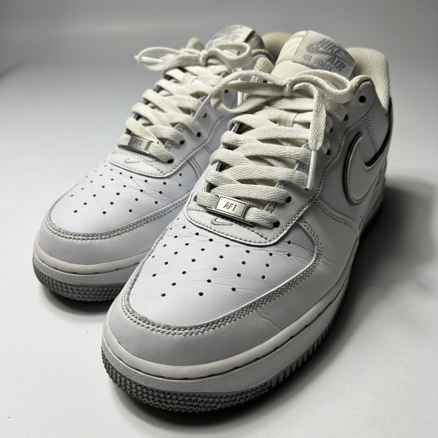 Nike Air Force 1 Low White Wolf Gray 43 / DV0788-100 - Cats on Stacks VNTG