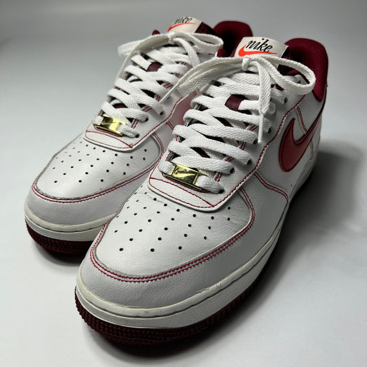 Nike Air Force 1 Low Team Red 43 / DA8478-101 - Cats on Stacks VNTG